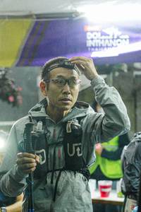 BIB: 100
                            <button type="button" onclick="openModal(22299658)" class="btn btn-primary btn-sm float-right btn-popup" data-toggle="modal" data-target=".modal-high-quality">
                        <i class="fas fa-shopping-cart"></i> Add to Cart
                    </button>
                                            <button type="button" onclick="isThisMe(22299658, true)" class="btn btn-success btn-sm float-right btn-popup btn-isme hidden" data-toggle="tooltip" data-placement="bottom" title="นี่คือรูปของคุณใช่ไหม คลิกที่นี่เพื่อเอาเข้าอัลบั้ม">
                        <i class="fas fa-plus"></i> Add to album
                    </button>
                    <button type="button" onclick="isThisMe(22299658, false)" class="btn btn-warning btn-sm float-right btn-popup btn-isnotme hidden">
                        <i class="fas fa-ban"></i> Remove from album
                    </button>